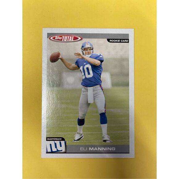 2004 topps total Eli manning rookie card #350 mint condition get this one graded - Picture 1 of 3